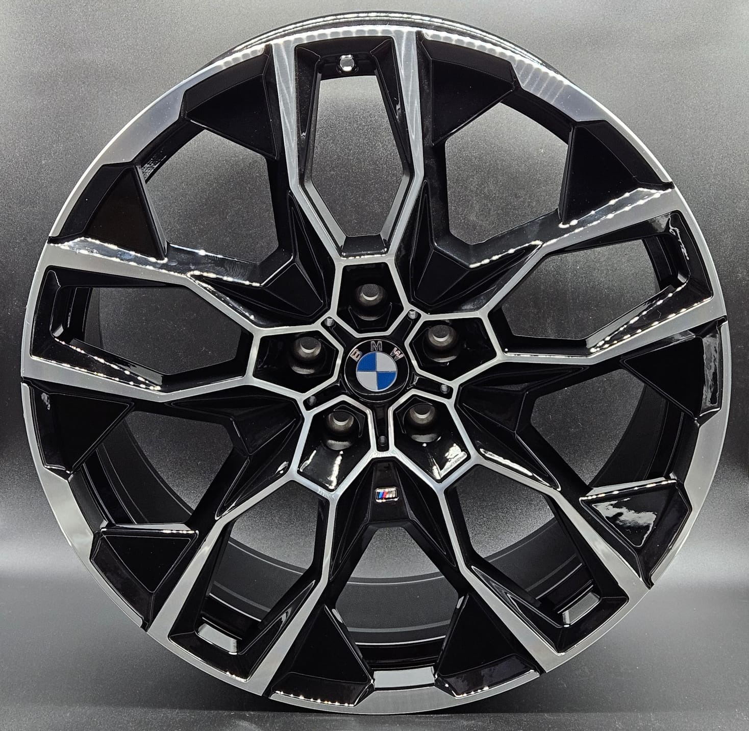 Inovit FP592 BMW (bimisura) 22"
